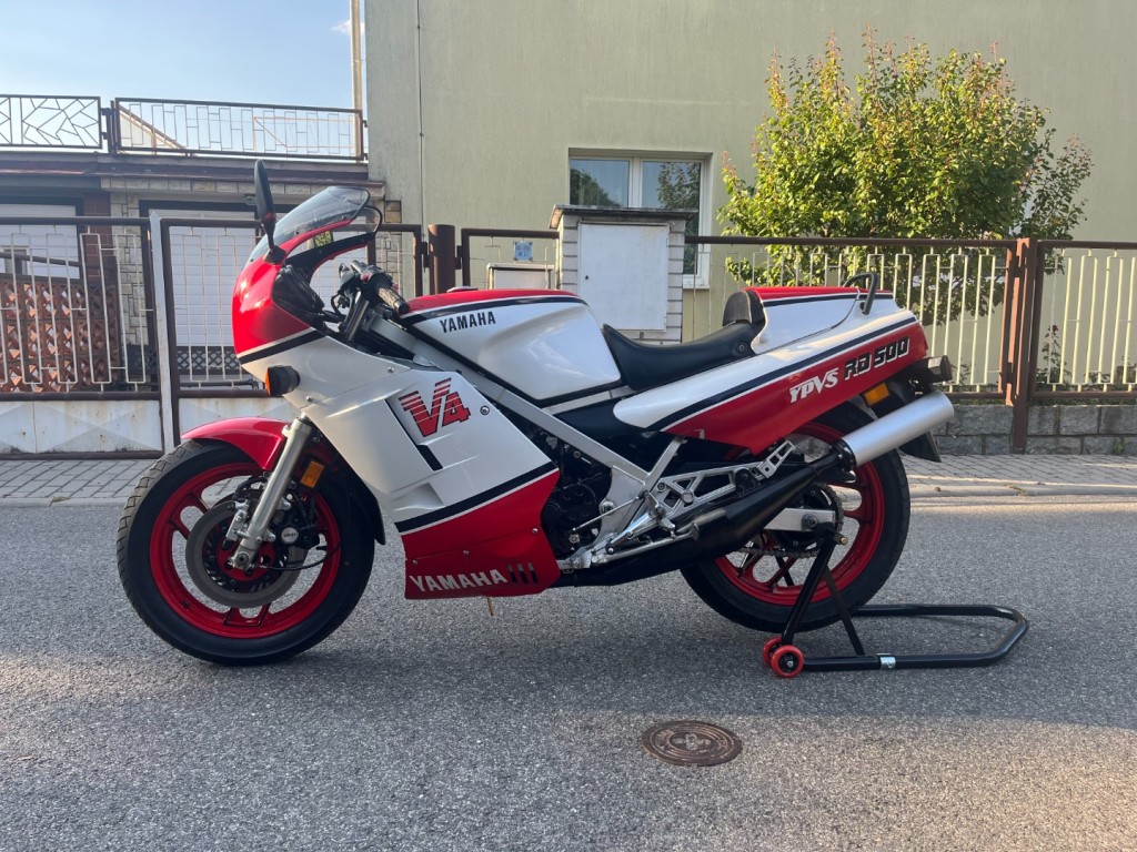  Yamaha RD500 LC YPVS, year 1984